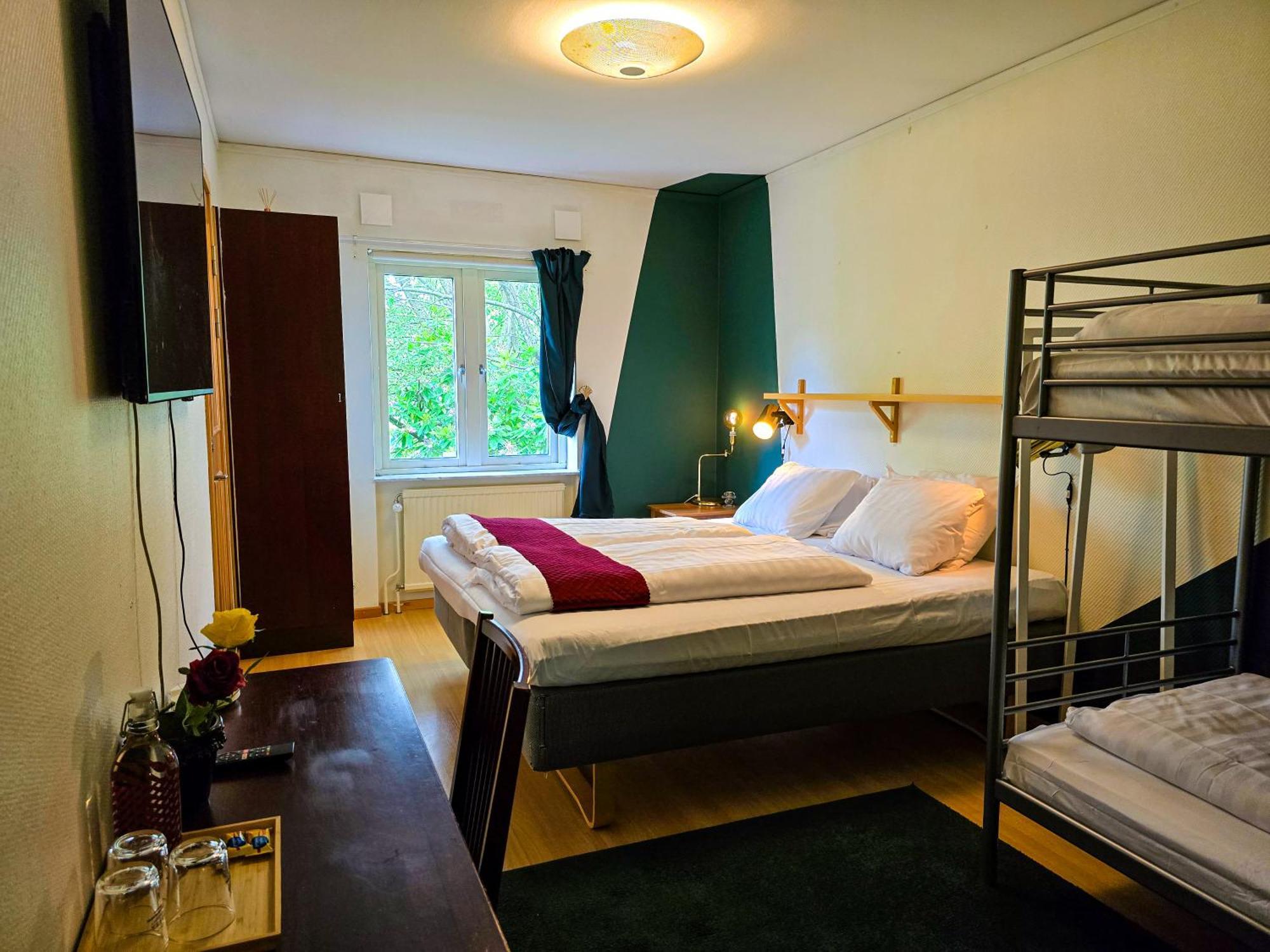 Nature Shelter Hotel Asljunga Ngoại thất bức ảnh